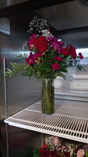 Martha’s Flowers And Gifts