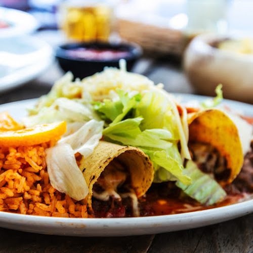 Monzon’s Cantina & Grille