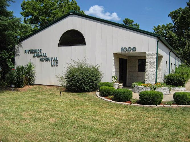 Riverside Animal Hospital LLC