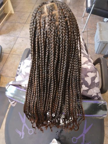 Headliners Barber Shop