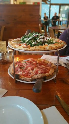 Frank’s Pizza Napoletana