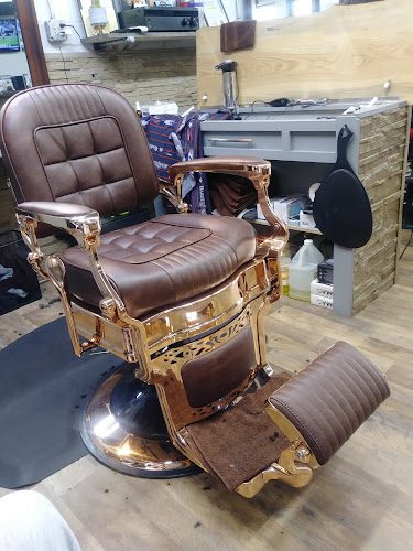 Vernon’s Barber Shop