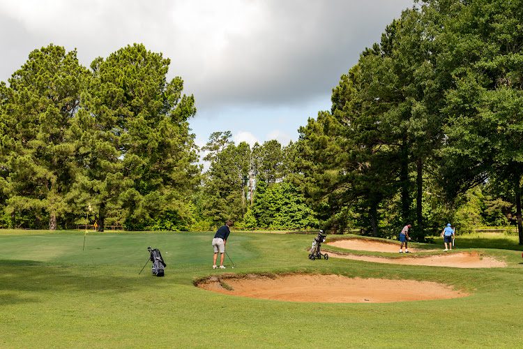 Crooked Hollow Golf Club