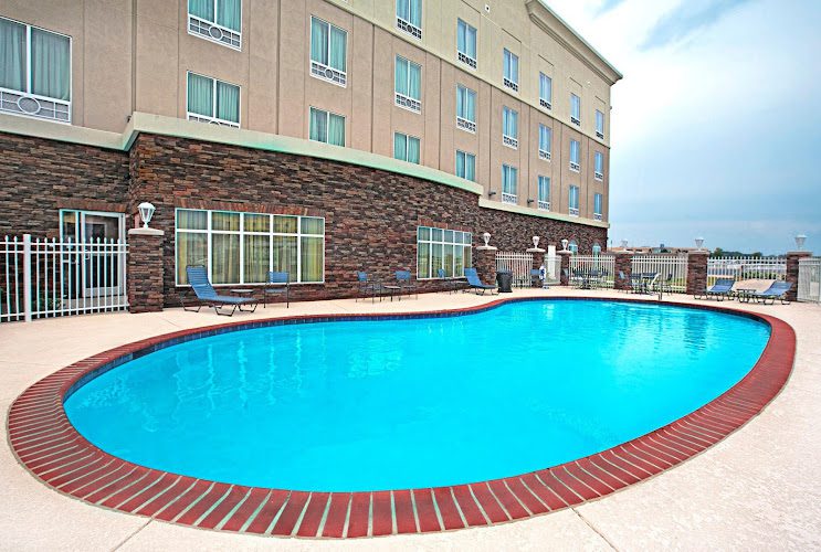 Holiday Inn Express & Suites Bossier City, an IHG Hotel