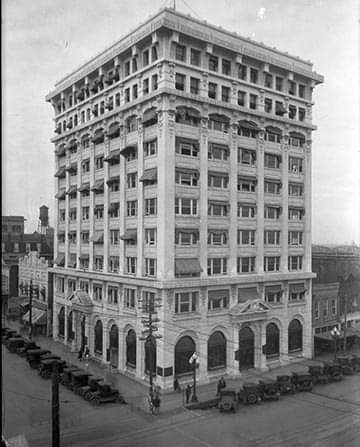 The Standard Downtown Lofts