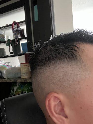 Super Natural barbershop