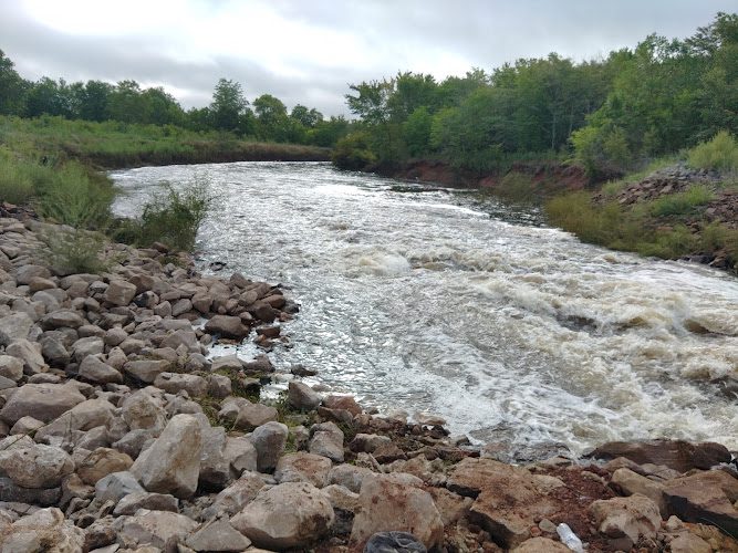 Wallace Lake Dam