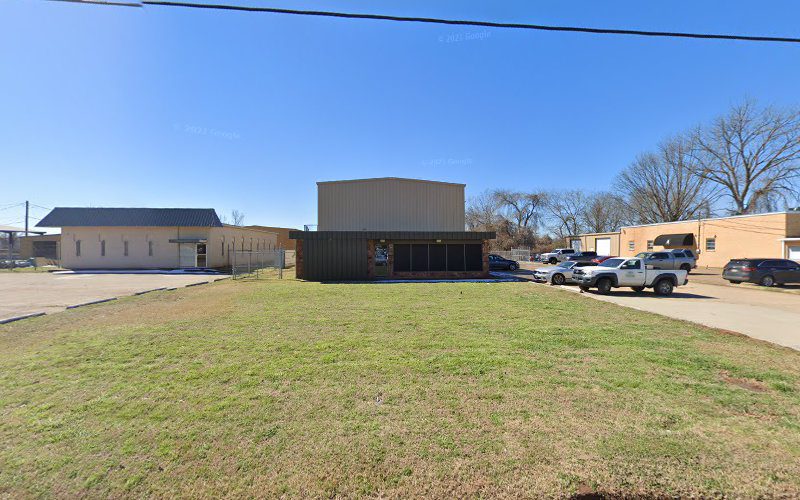 Hall Builders Inc
